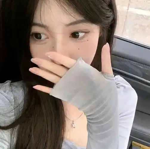 《Laney.Grey.Uncle.Hyde》未删减版美国电影-高清在线观看2025新片-Laney.Grey.Uncle.Hyde完整版1080P流畅播放