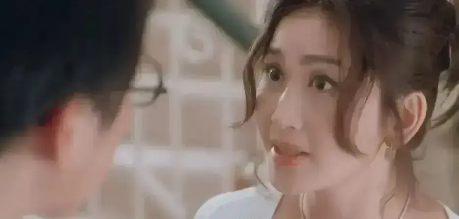 免费观看《惊变》高清全集-《惊变》未删减版1080P在线播放｜无广告中文原版｜网盘资源地址低调分享