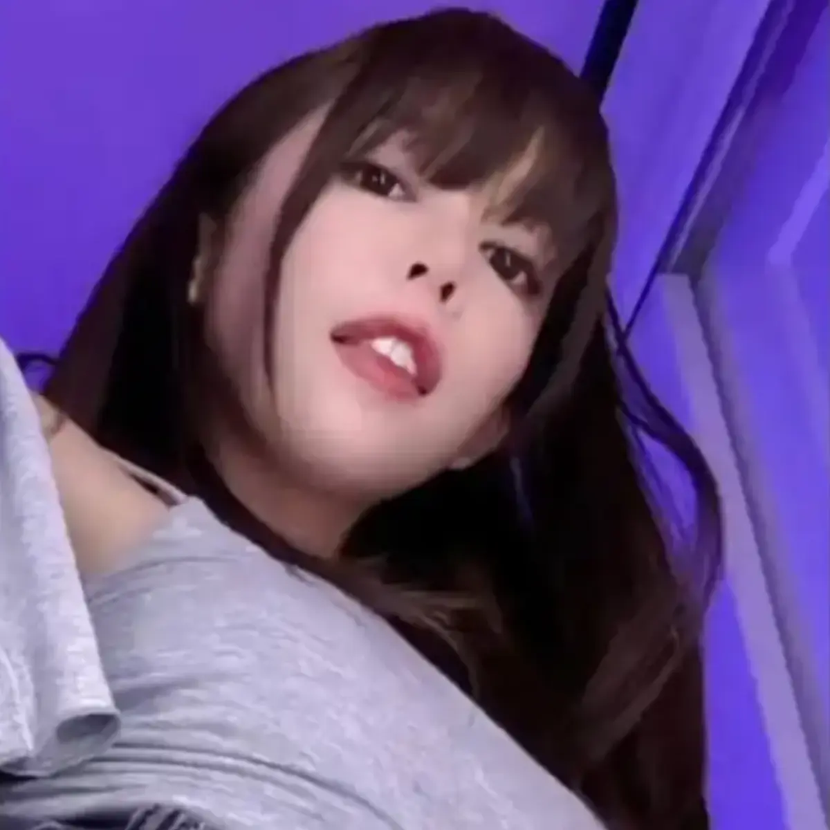 《绯红小猫KittyKum》高清HD无删减完整版-绯红小猫KittyKum全集1080P在线观看-蓝光免费播放