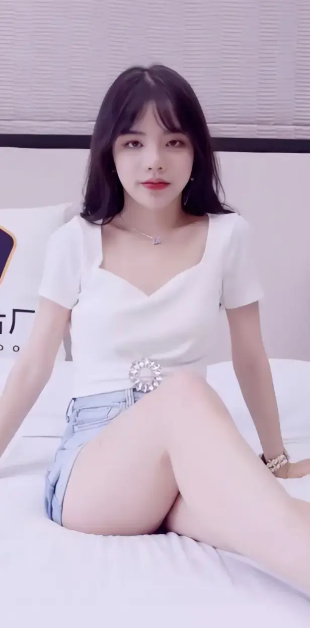 《潘甜甜三部曲》1080P无删减完整版-潘甜甜三部曲全季HD高清在线观看-暗黑影像诗全网同步更新-免费无广告播放资源