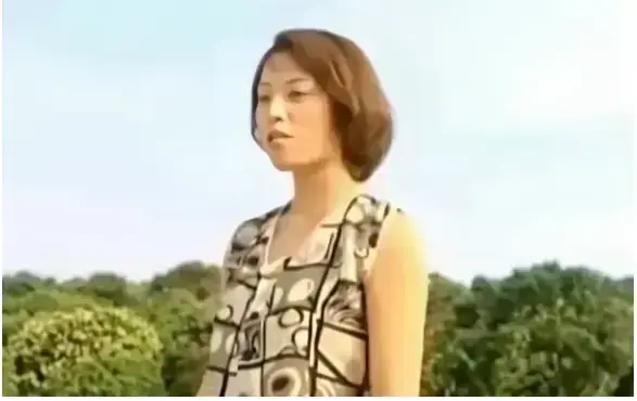 《农民伯伯乡下妹2》高清未删减完整版在线看-《农民伯伯乡下妹2》全集免费播放-乡土真情故事田间邂逅治愈人心