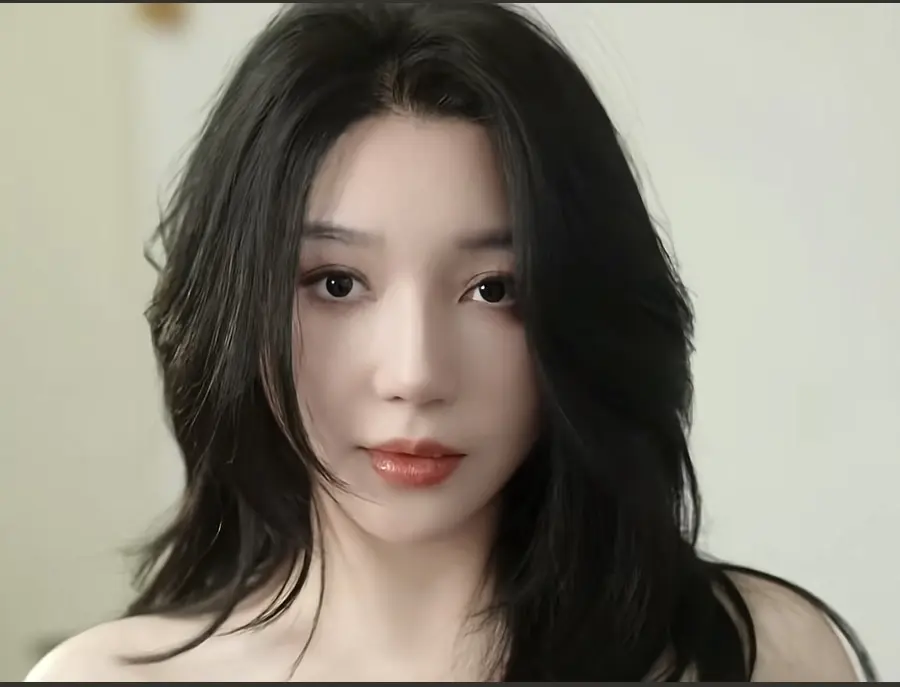 《教母eily三部曲》全合集免费下载-《三人行》短剧在线看高清无删减-教母eily三部曲全部作品资源合集