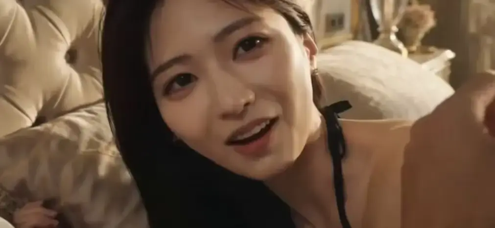 《B中爱情故事》黄豆AI短剧全集完整版免费在线观看-4K高清无删减资源-百度网盘一键转存悸动篇-纯净无广告观看B中爱情故事
