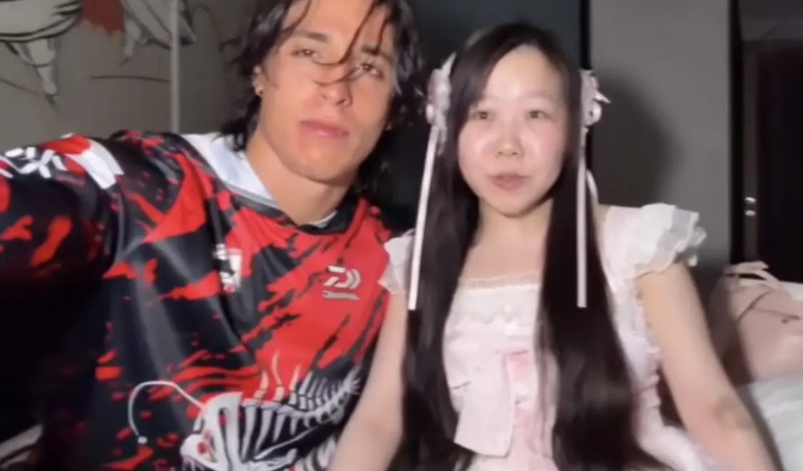 欧美顶级男神《Gattouz0/冰凌紫萱》系列合集无删减版免费资源高清全集_推特男神《Gattouz》系列作品合集