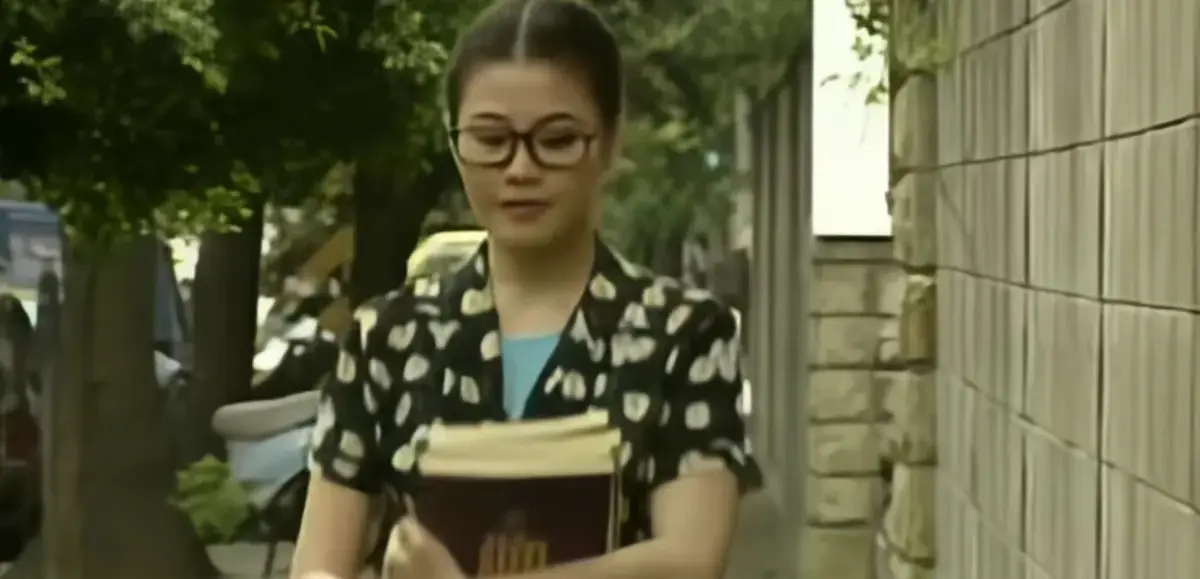 《师生畸恋》未删减高清完整版在线观看-洪晓芸主演师生禁忌之恋-1080P高清画质免费播放