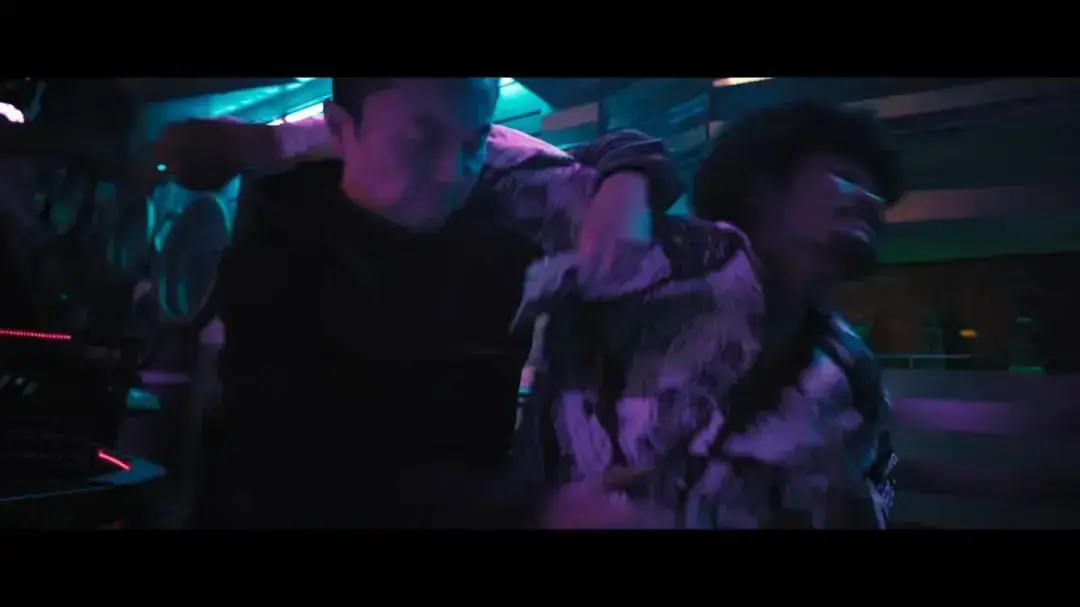 《火遮眼》谢苗动作片全集 HD 高清在线观看-《火遮眼》无删减完整版 1080P 中字免费播放-火遮眼迅雷磁力链接 BT 种子下载